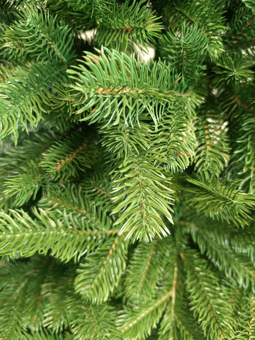 Brad artificial Christmas Deluxe by Sersimo, Kovalivska verde, 3D, 210cm [17]