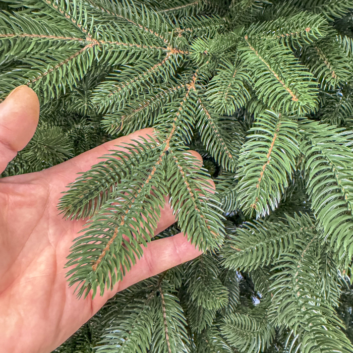 Brad artificial Christmas Deluxe, Laponia Select, integral 3D, 250 cm [3]
