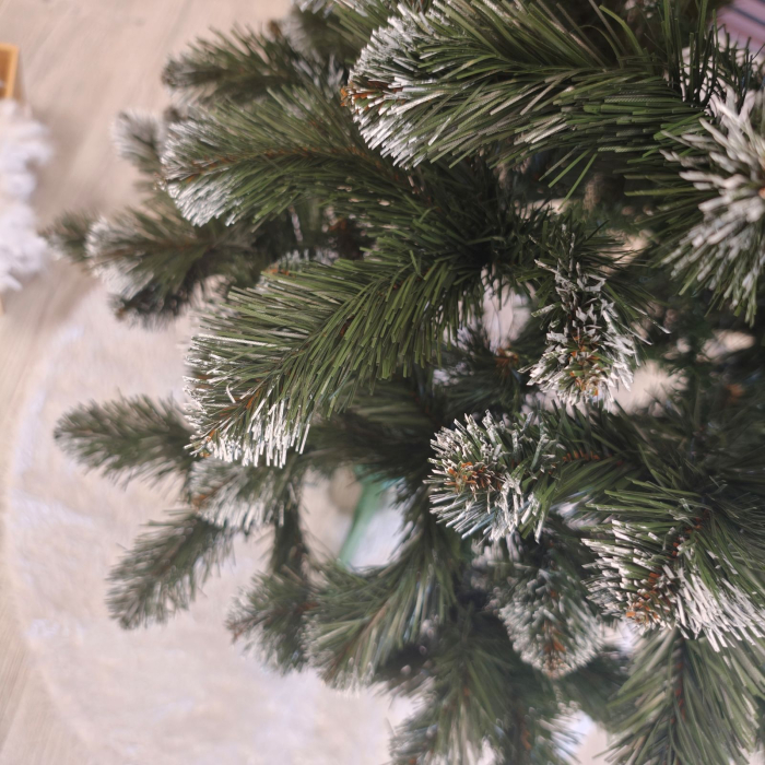 Brad artificial Christmas Deluxe, Lidia Nins, 2D,150cm [2]