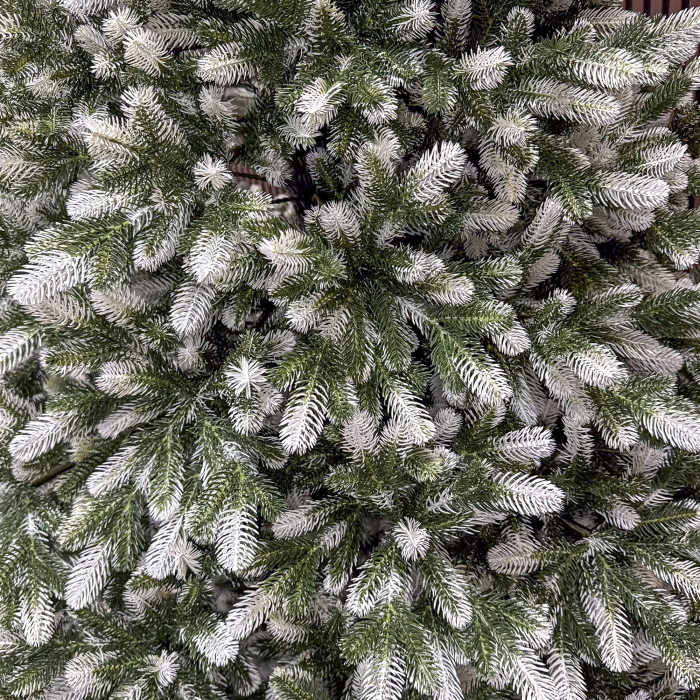 Brad artificial Christmas Deluxe, Polar Winter Select, integral 3D, 250 cm [8]