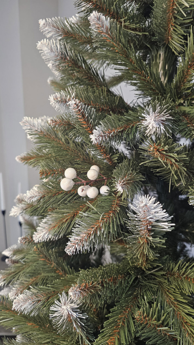 Brad artificial Christmas Deluxe by Sersimo, WhiteBerry, 2D, 220cm [11]