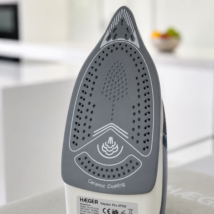 Fier de calcat cu abur HAEGER VAPOUR PRO, Talpa ceramica, 2700W, Jet abur pana la 75g/min, Sistem anti-calcar si auto-curatare, Abur vertical, Albastru [5]