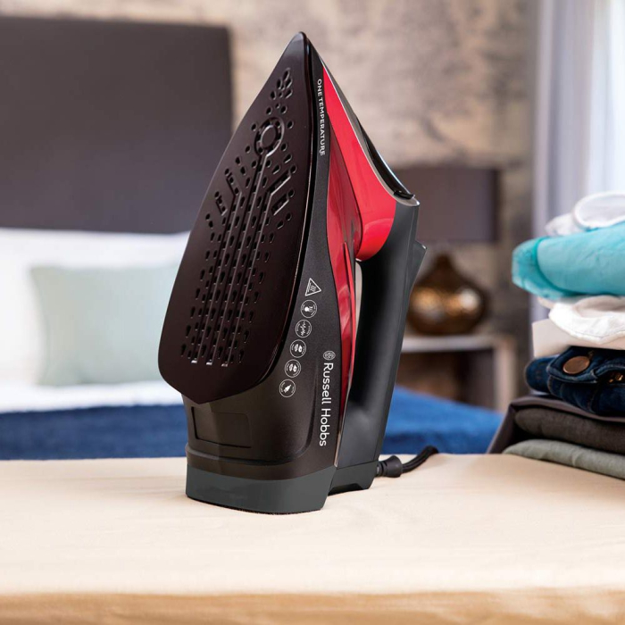 Fier de calcat Russell Hobbs One Temperature, talpa ceramica, o singura temperatura sigura, abur continuu, alb [5]