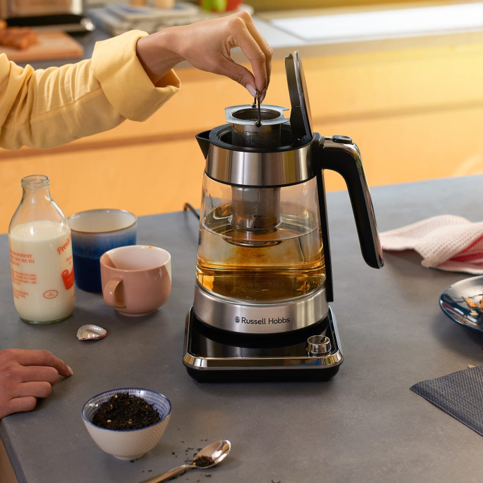 Fierbator Russell Hobbs Attentiv, 1.7L, 2400W, filtru calcar detasabil, baza 360°, indicator nivel apa, argintiu [4]