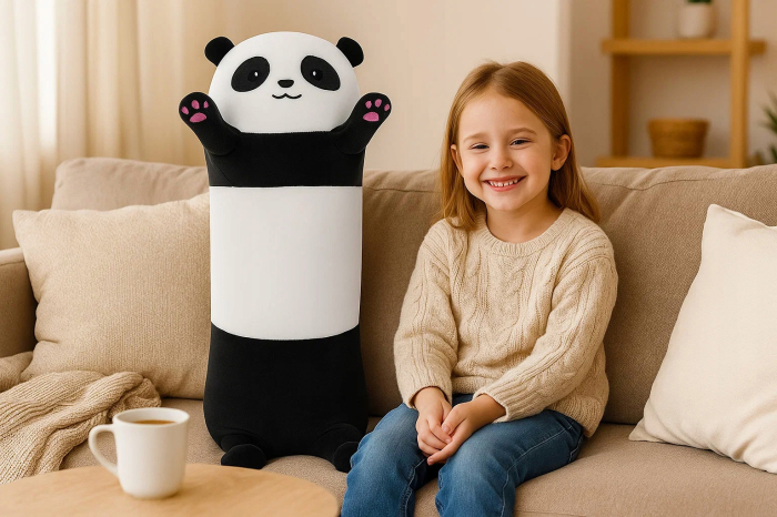 Jucarie de plus Panda urias 70 cm, multifunctionala 2 in 1, perna moale pentru imbratisat si relaxare, umplutura pufoasa din poliester, ideala pentru [4]