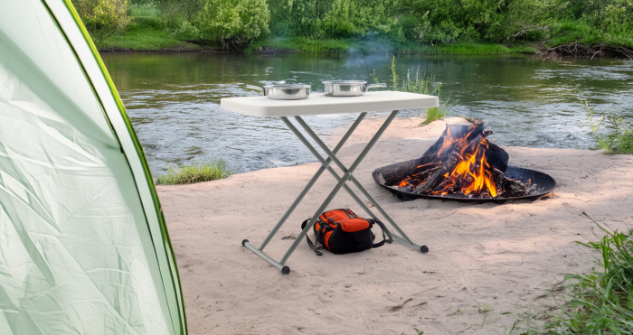 Masa pliabila 76x50 cm, inaltime reglabila 36-71 cm, pentru terasa, gradina sau camping, HDPE alb [6]