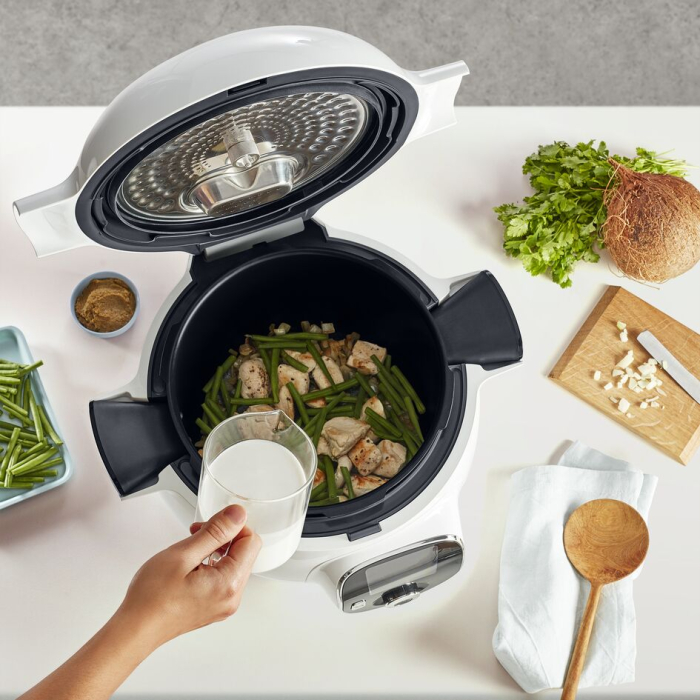 Multicooker inteligent cu gatire sub presiune Tefal Cook4Me+ CY851130, vas cu invelis ceramic antiaderent 6L, aparat de gatit sub presiune, aplicati [8]