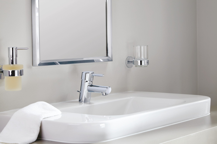 Pahar baie Grohe 40447001, Suport Essentials, tip instalare pe perete, volum ml 140, elemente fixare ascunse, crom [2]