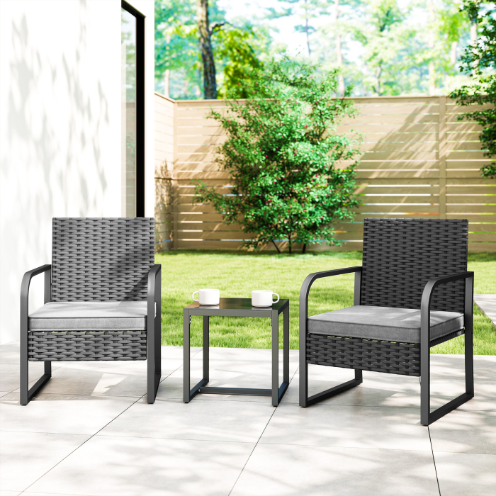  Set de Gradina 3 Piese din Rattan PE si Otel, Set cu 2 Fotolii si Perne Lavabile, Masa de Cafea cu Blat din Sticla, Mobilier de Balcon pentru Terasa sau Curte, Gri inchis si Negru [2]