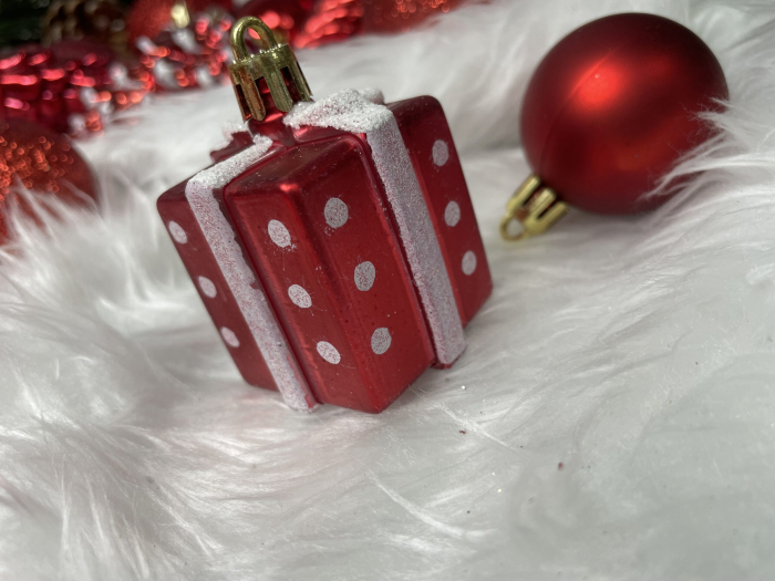 Set globuri si decoratiuni de Craciun, 72 piese, diverse dimensiuni, rosu [16]