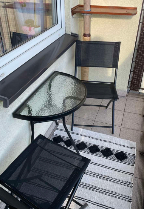 Set mobilier gradina sau balcon, masa semirotund sticla cu 2 scaune pliabile, negru [2]