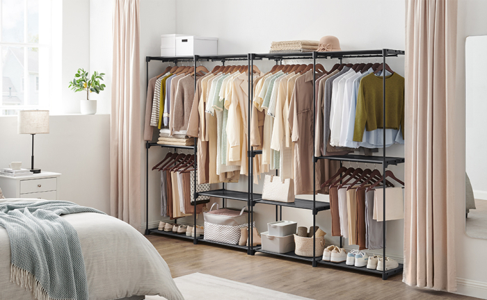 SONGMICS Dulap de haine portabil, cu 3 bare de agatat si rafturi, 138x43x182 cm, negru [7]