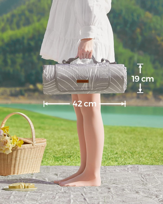 Patura picnic impermeabila 300x200 cm, cu ancore de fixare, pliabila, lavabila, multistrat, kaki cu model tropical [8]