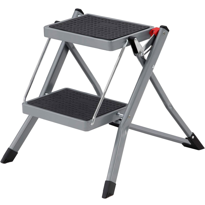 SONGMICS Scara pliabila cu 2 trepte, cauciuc antiderapant, cu maner, sarcina 150 kg, otel, 50x60x44cm, gri si negru [1]
