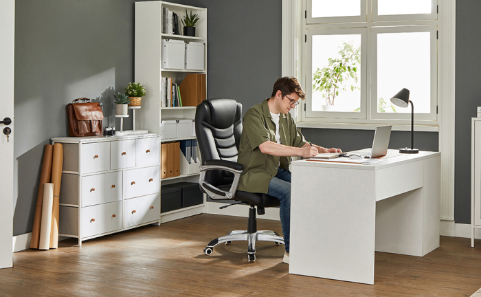 Scaun ergonomic de birou reglabil pe inaltime, piele ecologica, maxim 150 kg, 53x54x115 cm, negru [2]