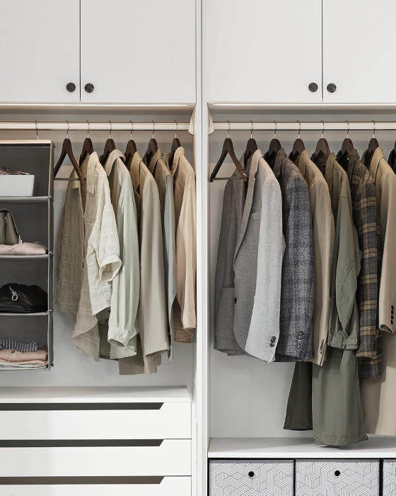 Set 20 umerase pentru organizarea hainelor in dressing, din lemn masiv de artar, bara antiderapanta pentru pantaloni, carlige rotative 360°, [6]