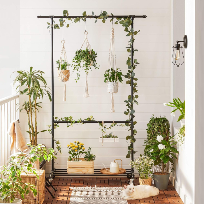 SONGMICS Suport pentru haine, cu raft si 2 sine de agatat, cadru metalic, cu roti, 130x49x198cm, industrial, negru [8]