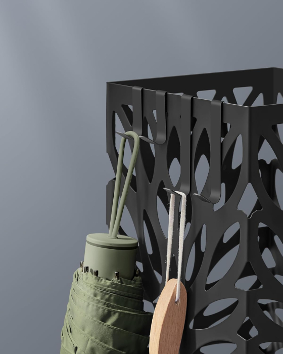 Suport umbrele metalic cu recipient apa, 4 carlige, decupaje geometrice, otel si plastic, 16x16x41 cm, negru [7]