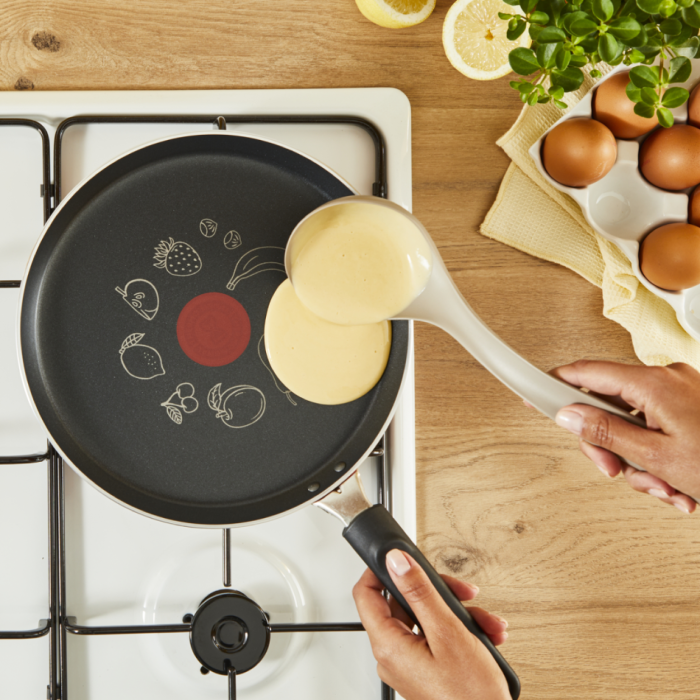 Tigaie de clatite Tefal Pancake Day B7021002, 25 cm, invelis antiaderent, indicator Thermo-Signal, baza Difussion, rosu & negru [11]