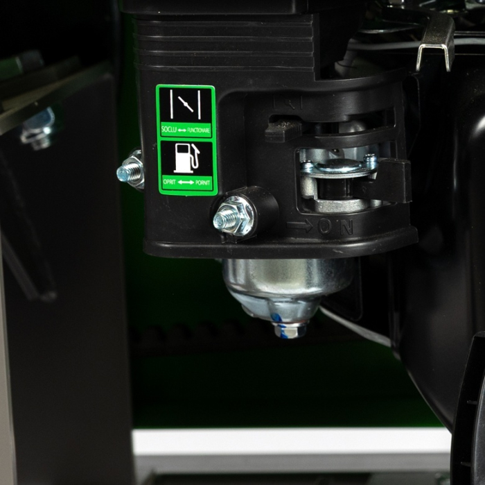 Tocator de crengi Micul Fermier, motor benzina 7 CP, 60 mm diametru maxim de taiere, pentru brichete [5]