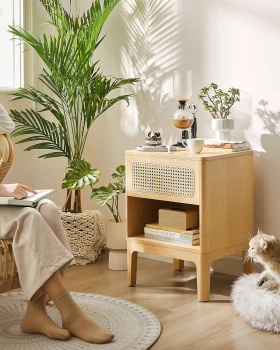 VASAGLE Noptiera 45x40x60 cm, cu sertar aspect ratan si raft, stil boho, PAL si MDF, natur [3]