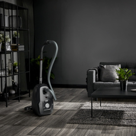 Aspirator cu sac Rowenta Green Force Max Silence RO6136EA, 750 W, 70% plastic reciclat, 3 niveluri de filtrare, sac Hygiene+, Negru/argintiu  [9]
