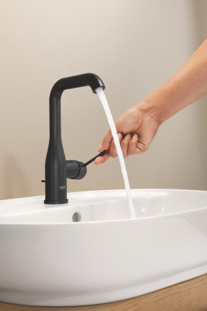 Baterie lavoar Grohe 326282431, Essence, tip comanda monocomanda, marime l, tip instalare pe blat, pe lavoar, negru [0]