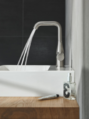 Baterie lavoar Grohe 32628DC1, Essence, L, 244 mm, pivotanta, ventil, mat, otel satinat [5]