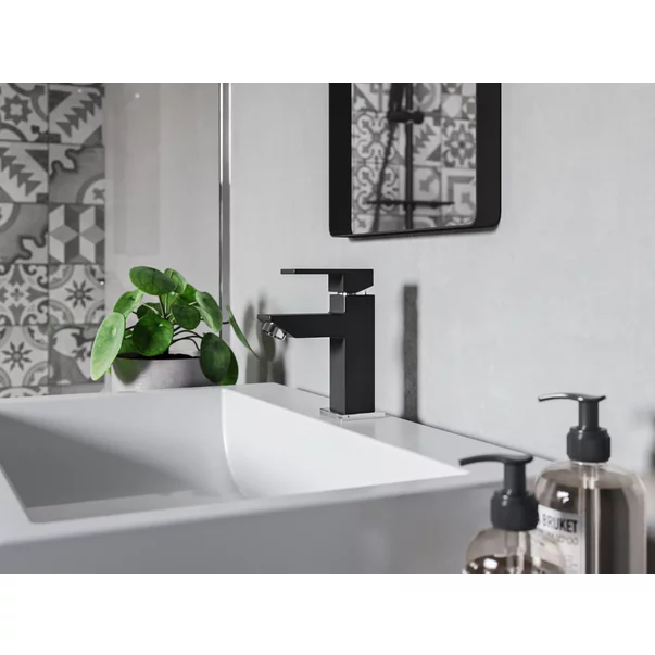 Baterie lavoar negru mat Ferro Zicco [1]