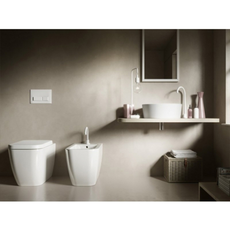 Bideu stativ Hatria Bianca, back to wall, ceramica sanitara, durabilitate inalta, alb [2]