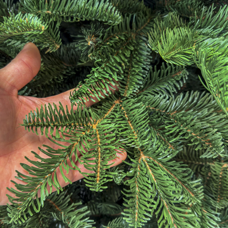 Brad artificial Christmas Deluxe by Sersimo, Alaska, verde, mix 2D+3D, 210 cm [8]