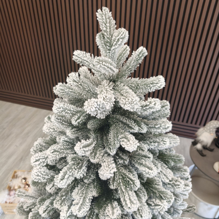 Brad artificial Christmas Deluxe, Kovalivska nins, 3D, 150cm [7]