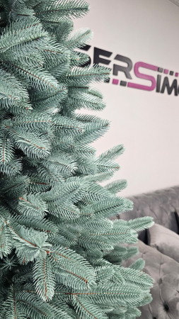 Brad artificial Christmas Deluxe by Sersimo, Laponia Select argintiu, integral 3D, 230cm [7]