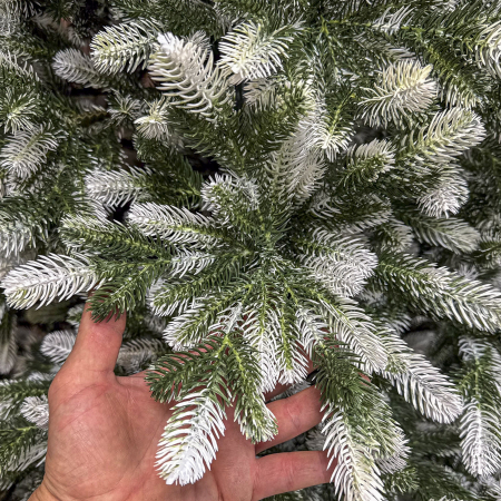 Brad artificial Christmas Deluxe, Polar Winter Select, integral 3D, 250 cm [4]