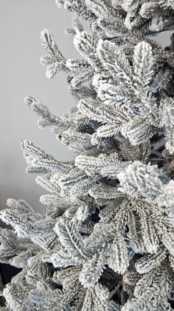 Brad artificial Christmas Deluxe by Sersimo, Viena nins, 3D, 250cm [16]