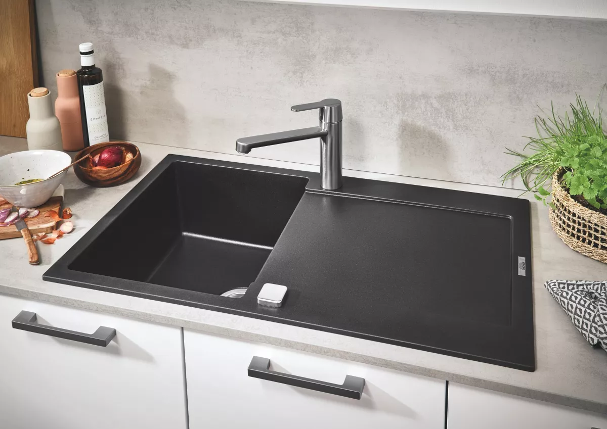 Chiuveta Quartz composite Grohe K500 31644AP0, 860 x 500 mm, montare pe blat, evacuare, negru [1]