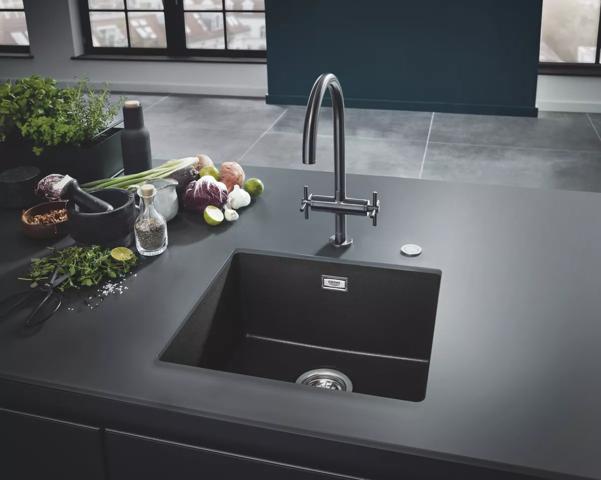 Chiuveta Quartz composite Grohe K700U 31653AP0, 457 x 406 mm, montare sub blat, evacuare manuala, Kit montaj si evacuare, Negru [2]