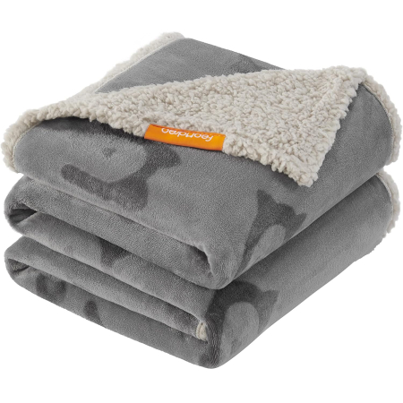 Culcusuri pentru animale - Patura impermeabila caini XL, reversibila cu fleece Sherpa si flanel, lavabila, 152x127 cm, gri