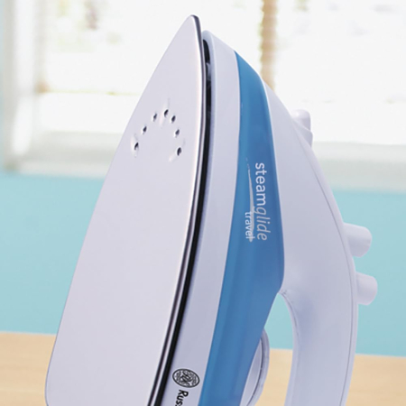 Fier de calcat de voiaj Russell Hobbs 22470-56 Steam Glide, dual voltage 110-240V, talpa inox, abur variabil, Alb/Albastru [5]