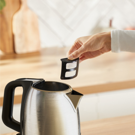 Fierbator de apa Tefal Express KI1E0DE0, 2000 W, 1.2 L, inox, oprire automata, filtru anticalcar detasabil, baza rotativa 360°, capac rabatabil, desi [1]