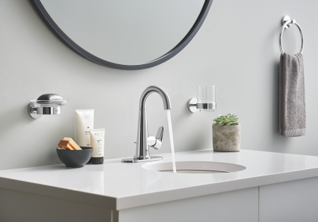 Inel prosop Grohe 40365001, Essentials, tip instalare pe perete, numar orificii instalare 2, pivotanta, crom [1]