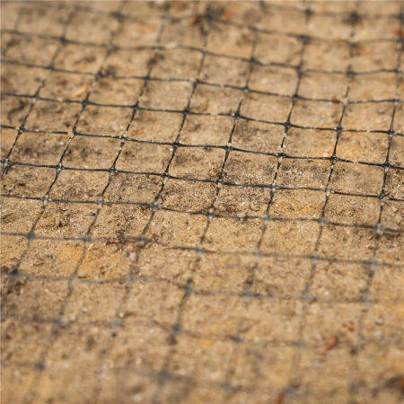 Plasa gradina anti daunatori si cartite, 45g/m2, 2x200 metri, ochiuri 15 mm, negru [7]