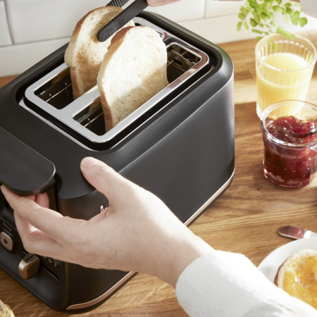 Prajitor de paine Tefal Includeo TT533811, 850W, capacitate 2 felii, 7 trepte de rumenire, buton oprire, cleste inclus, maner ridicare, negru & au [8]