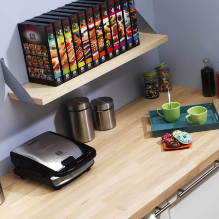 Sandwich maker multifunctional Tefal Snack Collection 4 in 1 SW854D16, 700W, 4 seturi de placi incluse, invelis antiaderent, argintiu [7]