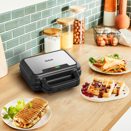 Sandwich maker multifunctional Tefal UltraCompact 3 in 1 SW383D10, 700W, 3 placi detasabile pentru sandwich-uri, panini si gofre, negru & arginti [18]