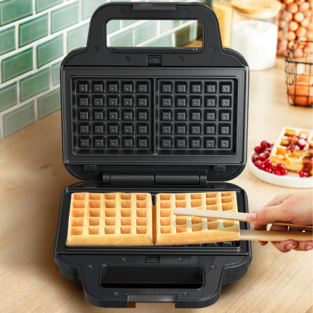 Sandwich maker multifunctional Tefal UltraCompact 3 in 1 SW383D10, 700W, 3 placi detasabile pentru sandwich-uri, panini si gofre, negru & arginti [11]