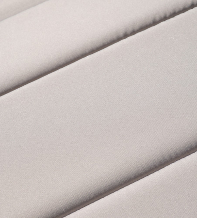 Set 2 sezlonguri pliabile cu masa, perne reversibile de culoare rosu sau gri, lemn de salcam, 180x54x63 cm, maro [7]