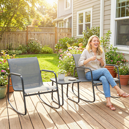  Set Bistro din 3 Piese, Set de Gradina cu 2 Scaune de Exterior cu Miscare de Leganare din Textilena Respirabila, Masa cu Blat din Sticla, Set Masa si Scaune din Otel pentru Terasa si Balcon, Gri [1]