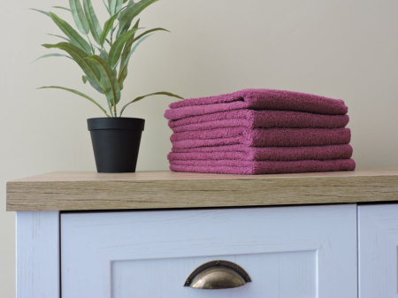 Textile & Saltele - Set Brius 5 Prosoape, Bumbac 100% de tip frotir, Super absorbante, Mov
