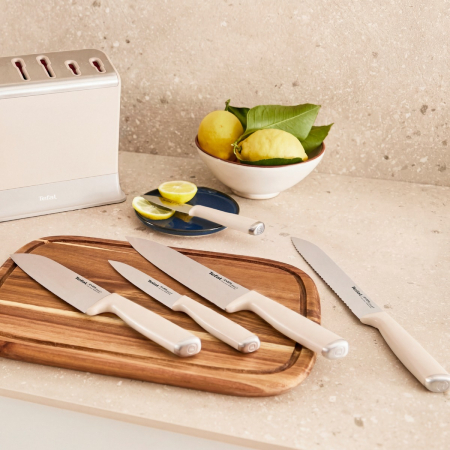 Set cutite Tefal EverSharp K2979644, 5 piese, cutitul bucatarului 20 cm, cutit pentru paine 20 cm, cutit Santoku 16.5 cm, cutit universal 12 cm, cutit [3]